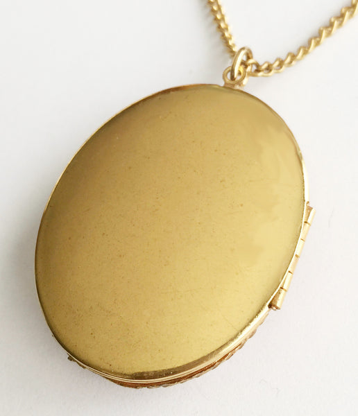 Vintage Cameo Front Locket Pendant Necklace - Hollee