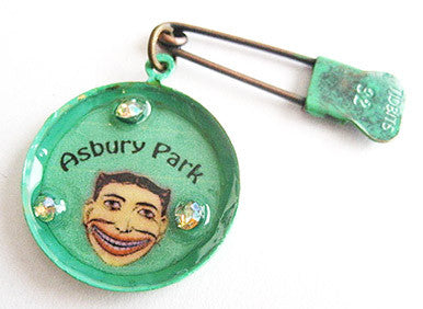 Asbury Park NJ Tillie Face Souvenir Trinket Pin - Hollee