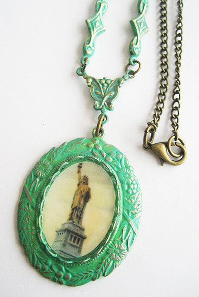 Statue of Liberty New York City Souvenir Enamel Pendant Necklace - Hollee