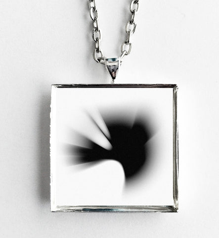 Louis Tomlinson - Walls - Album Cover Art Pendant Necklace – Hollee